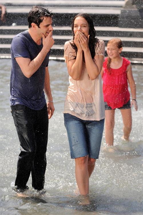 Katie Holmes Films  Mania Days  in Washington Square Park (May 21, 2013) 