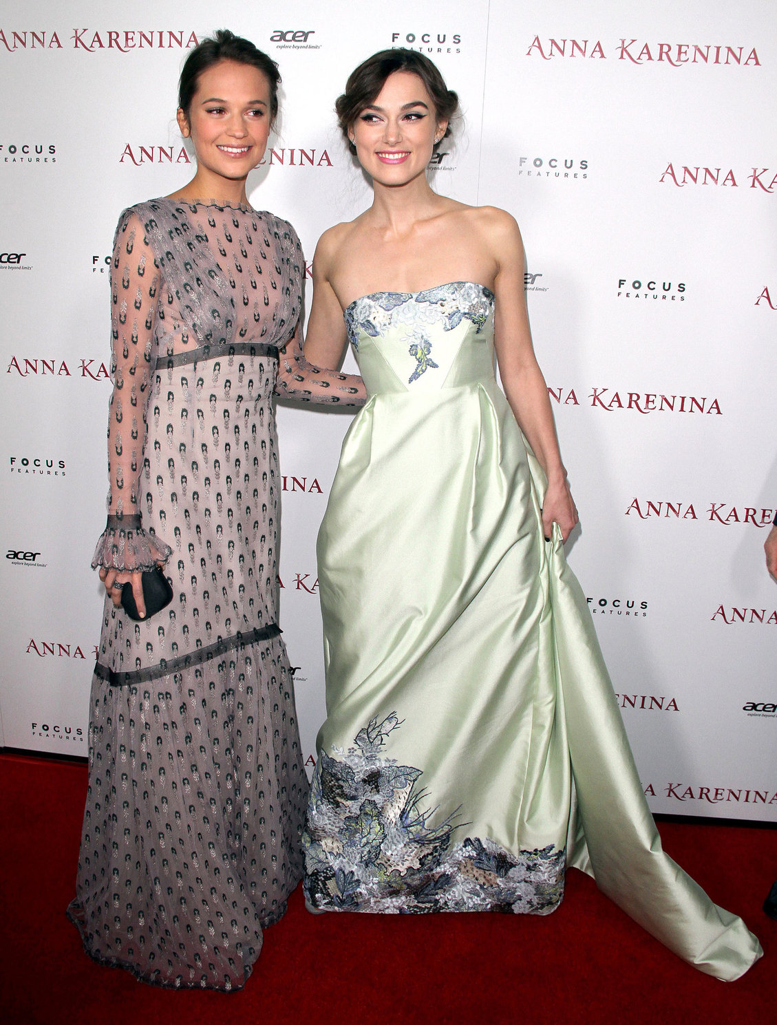 Keira Knightley 'Anna Karenina' premiere in Los Angeles 11/14/12 