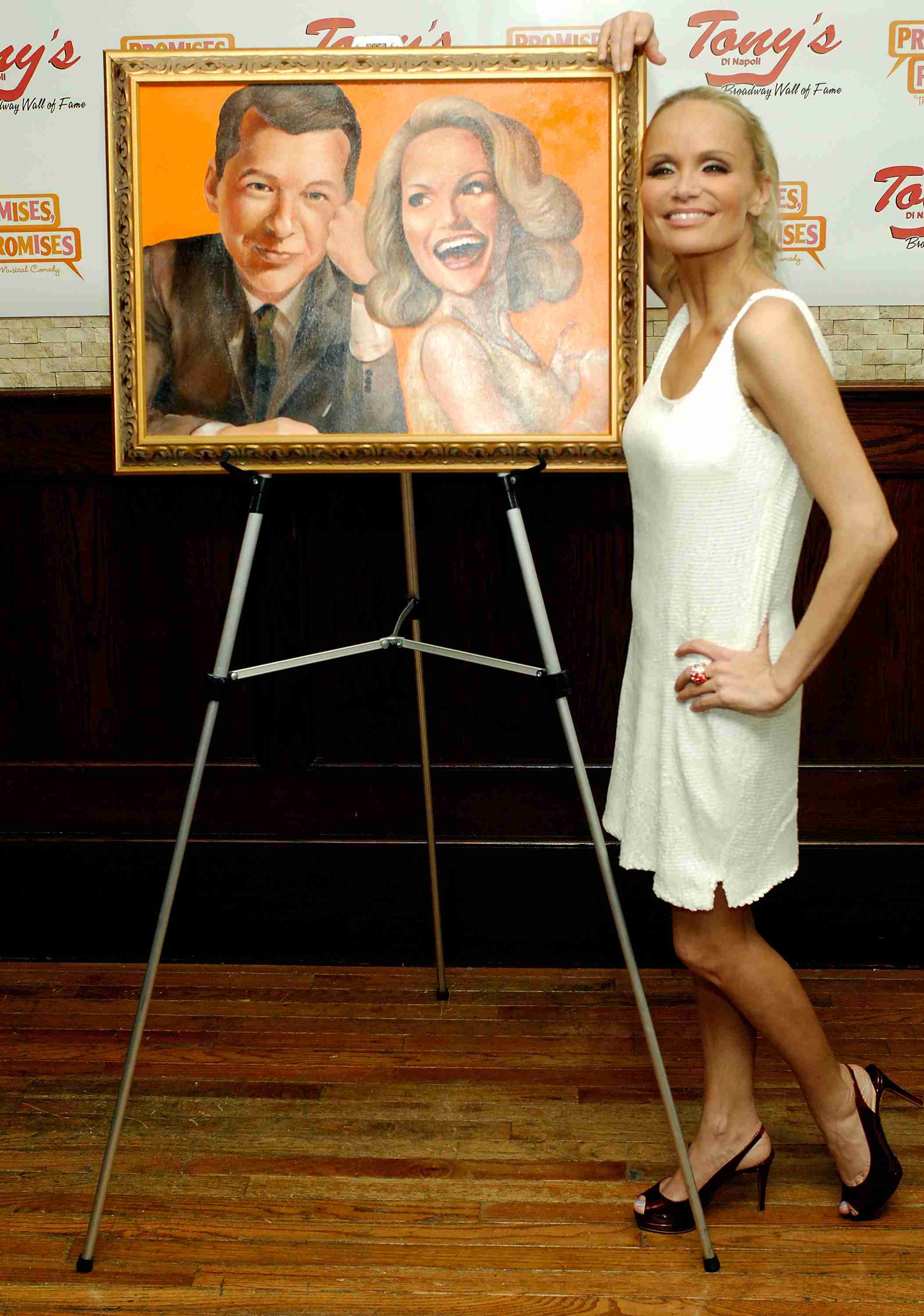 Kristin Chenoweth Tony's Di Napoli Portrait Unveiling (May 20, 2010) 