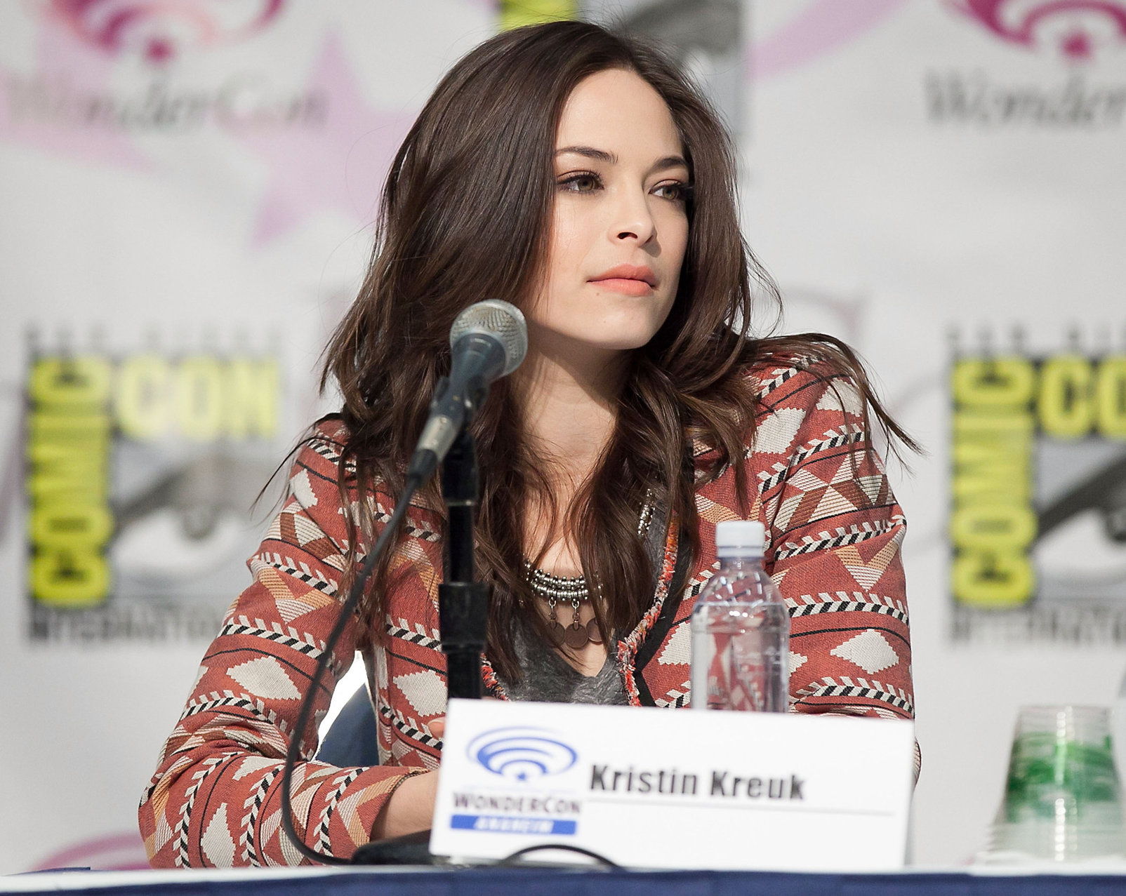 Kristin Kreuk WonderCon Anaheim 2013 Day 1 - Mar. 29, 2013