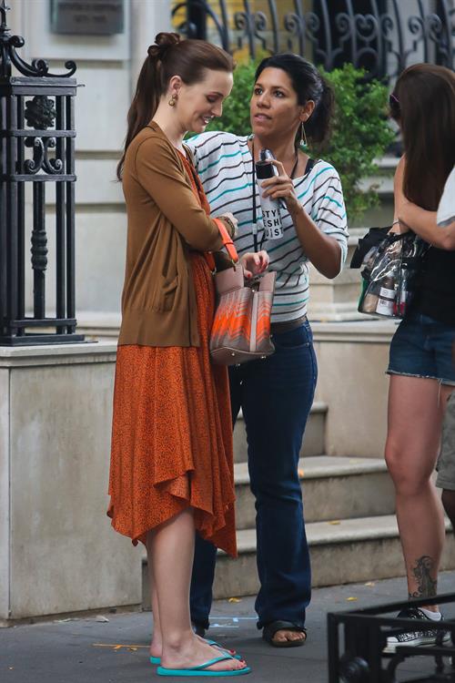 Leighton Meester Pictures Leighton Meester - On the set of Gossip Girl in New York - August 17, 2012