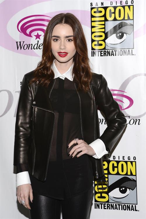 Lily Collins WonderCon Anaheim 2013 Day 2 on Mar. 30, 2013 