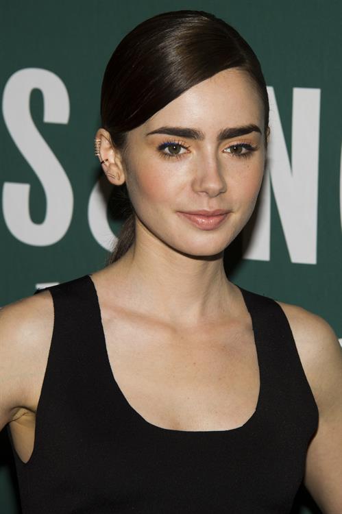 Lily Collins Seventeen Magazine September Cover Issue Celebration - New York, Aug. 6, 2013 