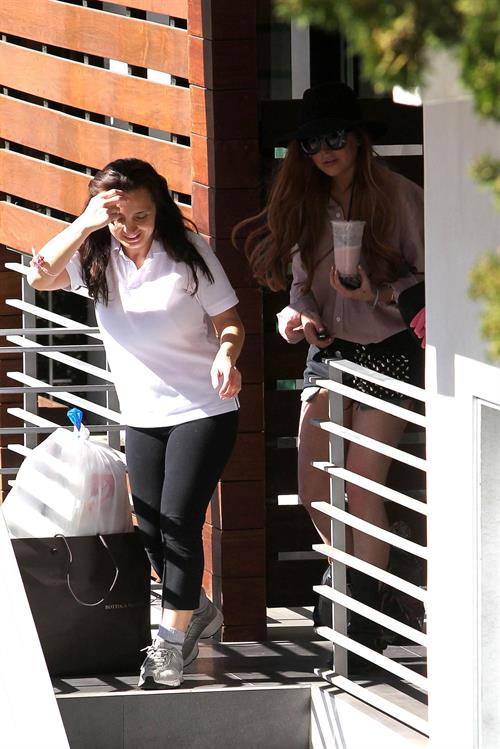 Lindsay Lohan - Exposes her socks in Los Angeles (31.01.2013) 