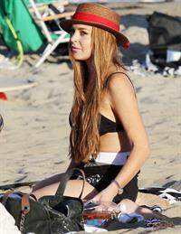 Lindsay Lohan - arriving to the beach in Malibu - August 12, 2012