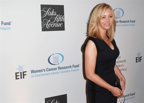 Lisa Kudrow Attends An Unforgettable Evening at Regent Beverly Wilshire Hotel (02.05.2013) 