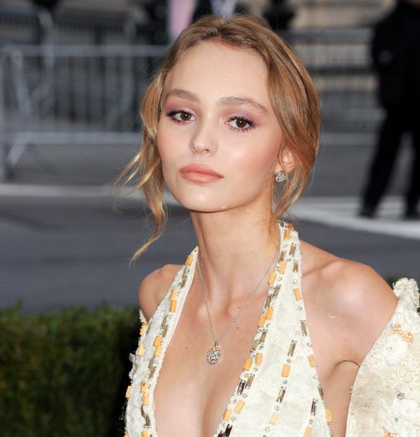 Lily-Rose Depp