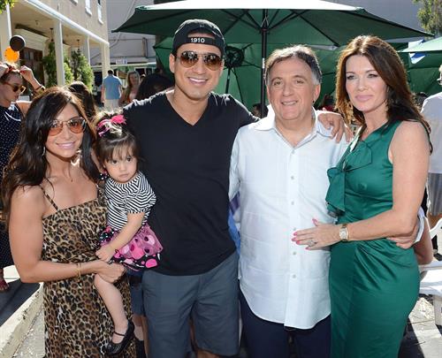 Lisa Vanderpump Pictures Lisa Vanderpump TJ Martell Foundation 4th Annual Family Day LA (October 28, 2012)