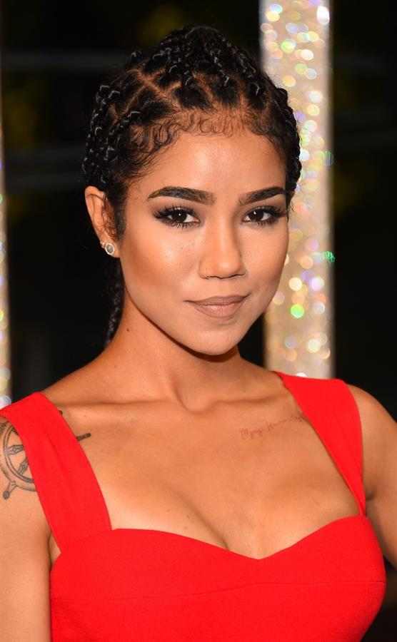 Jhené Aiko