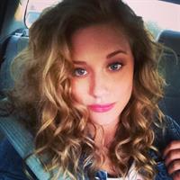 Lili Reinhart taking a selfie