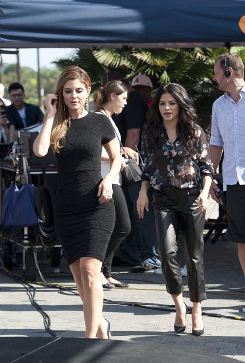 Maria Menounos Pictures Maria Menounos on the set of Extra in LA 10/2/13