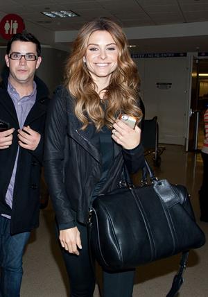 Maria Menounos – LAX airport arrival in LA 10/15/13  