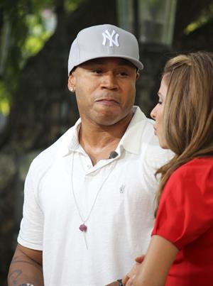 Maria Menounos at The Grove for filming October 2, 2012 