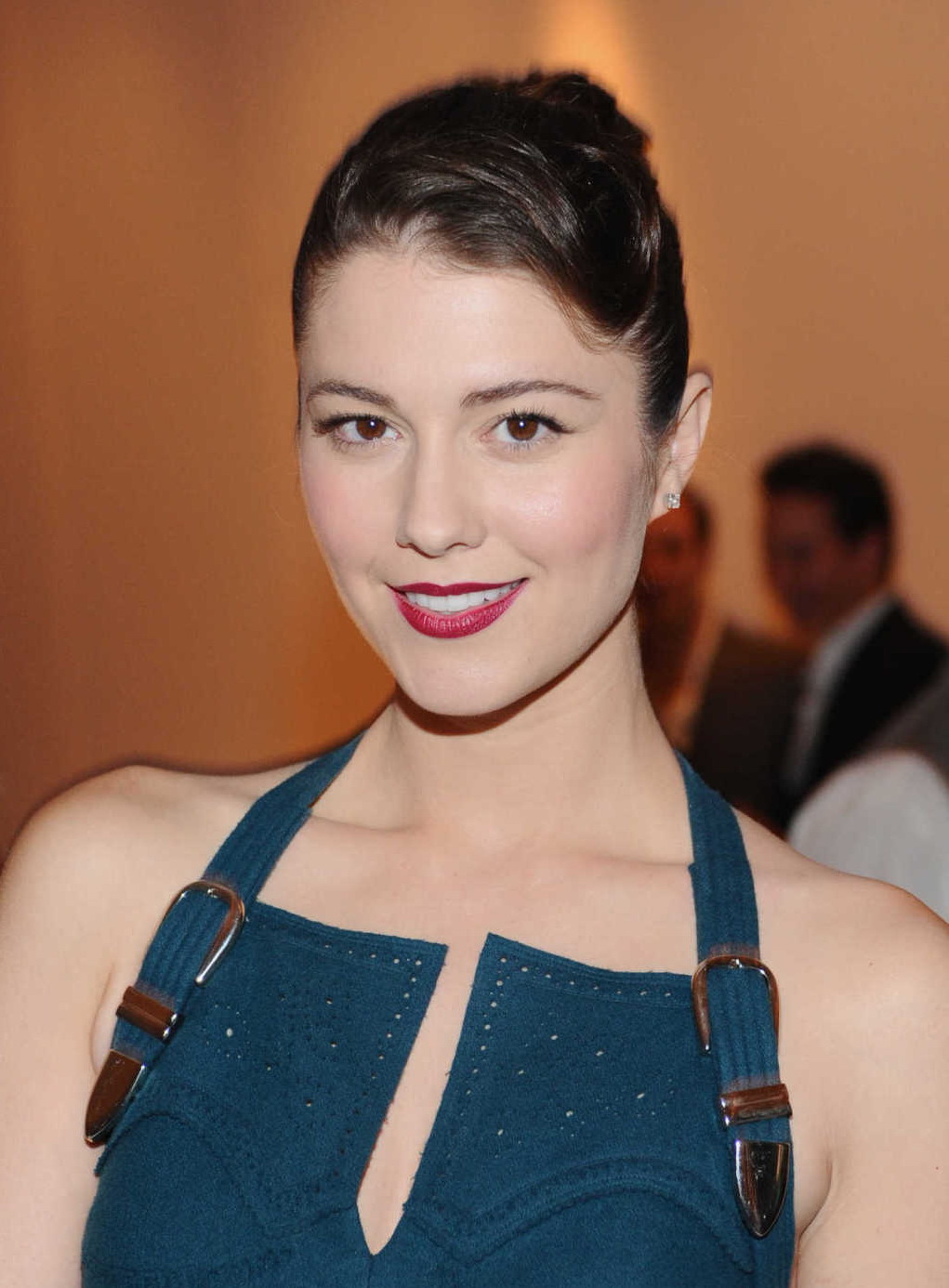 Mary Elizabeth Winstead 19th Annual ELLE Women In Hollywood Celebration, Oct 16, 2012 
