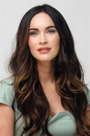 Megan Fox This is 40 Photocall in Los Angeles on November 28, 2012