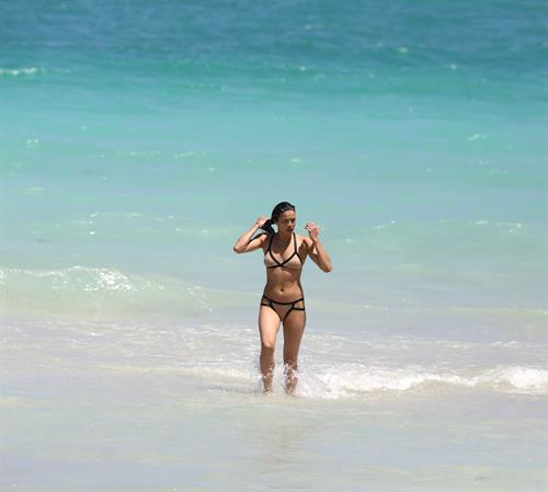 Michelle Rodriguez enjoying the sun at Miami Beach April 26-2013 