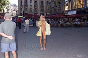 Krisztina Nude Pictures Krisztina in Nude Flashing for ALS Scan