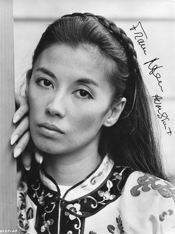 France Nuyen