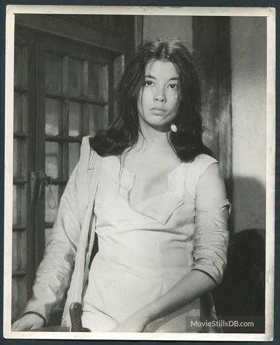 France Nuyen