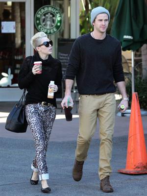 Miley Cyrus at Starbucks in Toluca Lake 12/22/12 