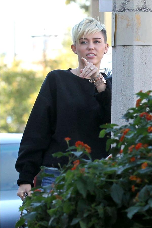 Miley Cyrus on some out and about in LA 11/11/12 