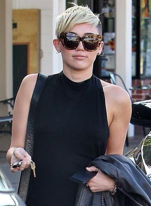 Miley Cyrus out and about in Toluca Lake 11/10/12