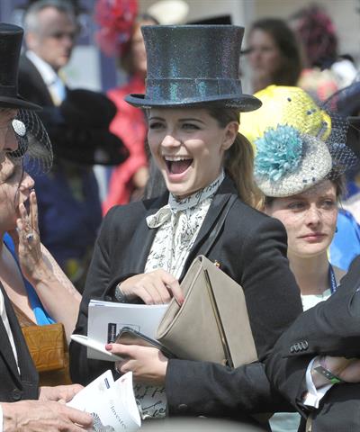 Mischa Barton - Epsom Derby in Epsom, England, June 2, 2012
