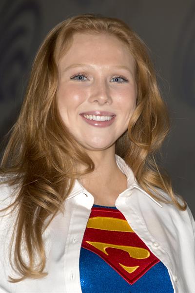 Molly Quinn WonderCon Anaheim 2013 Day 1 -- Mar. 29, 2013 