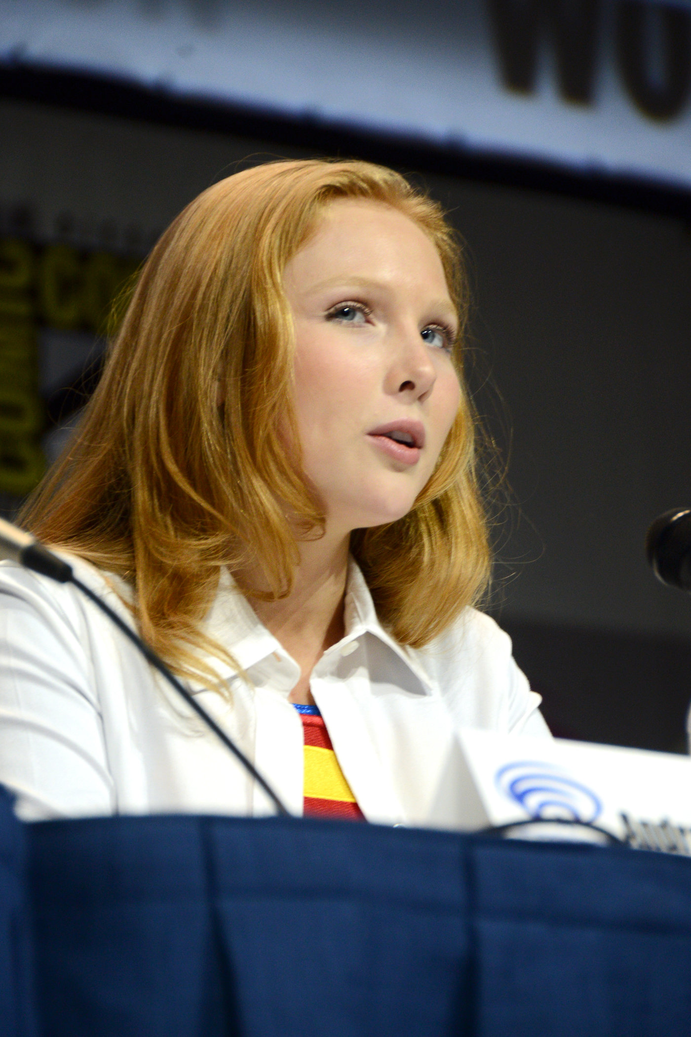 Molly Quinn WonderCon Anaheim 2013 Day 1 -- Mar. 29, 2013 