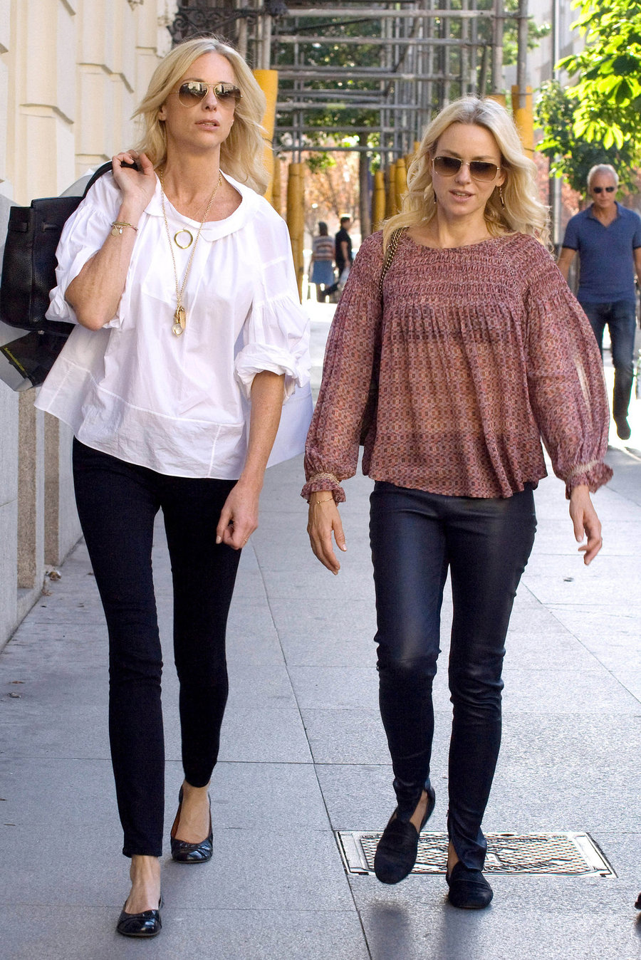 Naomi Watts Shopping in Madrid - October 8, 2012 