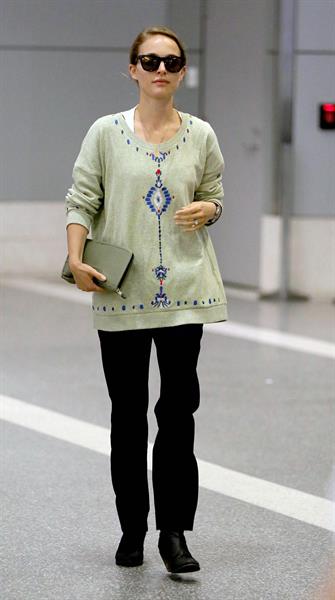 Natalie Portman arrives at LAX Airport - May 30, 2013 