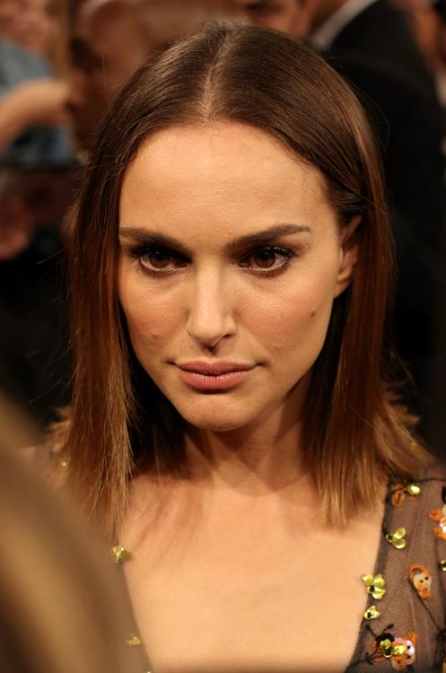 Natalie Portman  Thor: The Dark World  Premiere in Paris 10/23/2013 