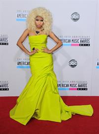 Nicki Minaj American Music Awards (November 18, 2012) 
