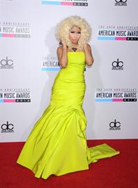 Nicki Minaj American Music Awards (November 18, 2012) 