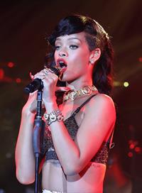 Rihanna Performing during 777 Tour in London, England (November 19, 2012) 