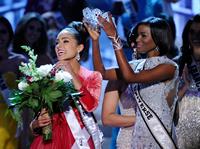 Miss USA 2012 Olivia Culpo is Miss Universe Pageant in Las Vegas (Dec 19, 2012) 