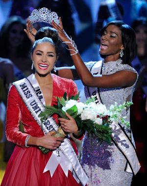 Miss USA 2012 Olivia Culpo is Miss Universe Pageant in Las Vegas (Dec 19, 2012) 