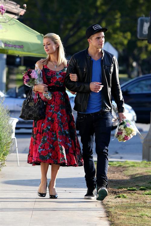 Paris Hilton Pictures Paris Hilton and River Viiperi get in the mood for Valentine's Day with a romantic shopping trip in LA 2/11/13