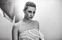 Lili Reinhart