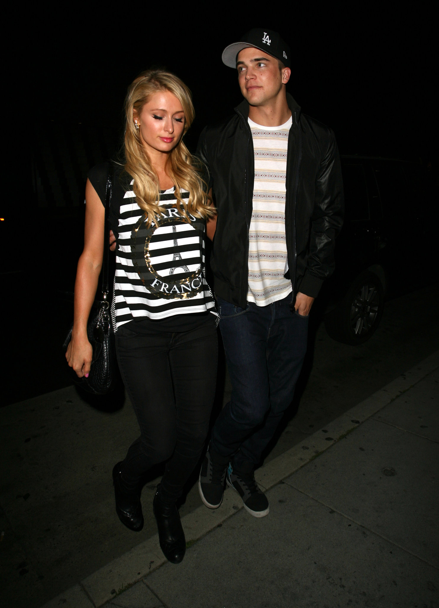 Paris Hilton night out in Los Angeles (17.04.2013) 