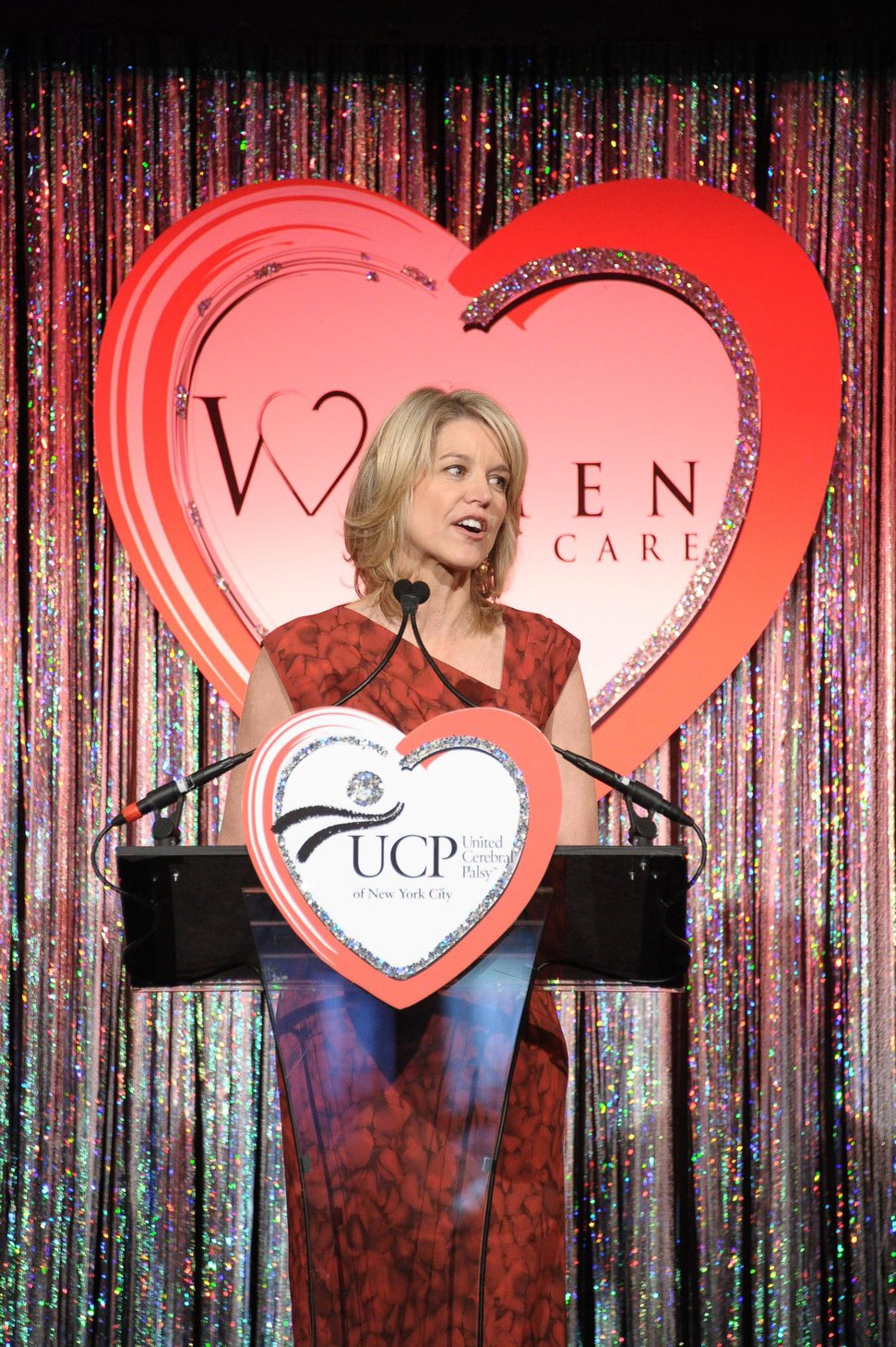 Paula Zahn Attends The 10th Annual Women Who Care Luncheon - NYC - May 5, 2012 