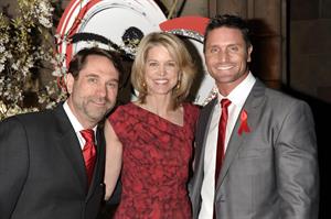 Paula Zahn Attends The 10th Annual Women Who Care Luncheon - NYC - May 5, 2012 