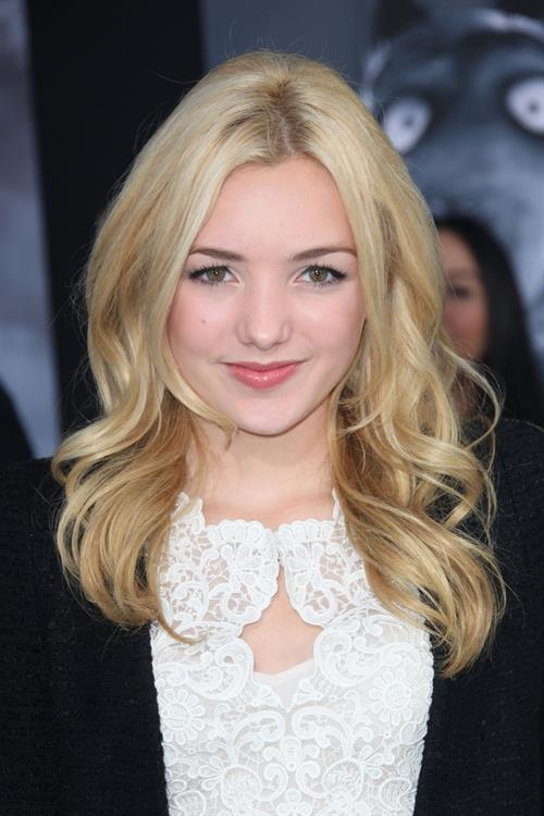 Peyton List Frankenweenie premiere LA 9/24/12 