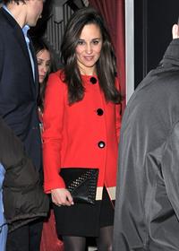 Pippa Middleton Leaving Loulou's nightclub in London - November 1, 2012