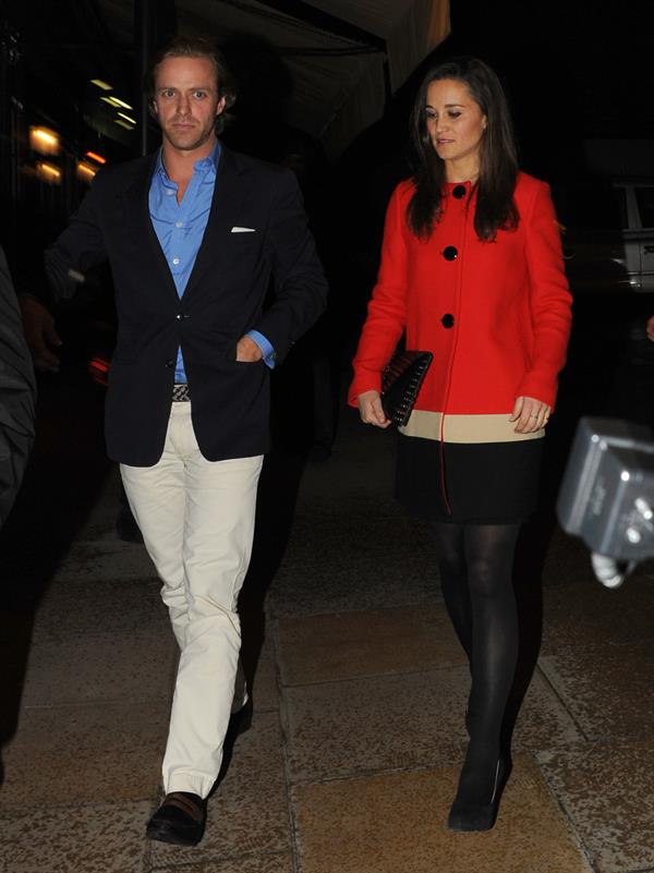 Pippa Middleton Leaving Loulou's nightclub in London - November 1, 2012