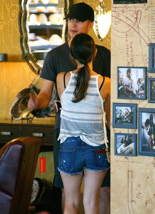 Rachel Bilson - Goes for some shopping with Hayden in L.A. (July 14, 2012)