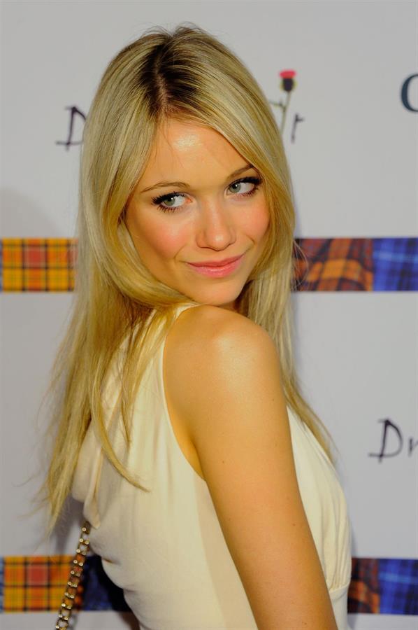 Katrina Bowden