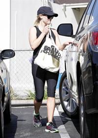 Reese Witherspoon - Heads to Kinetic Cycling for workout in Brentwood (21.06.2013) 