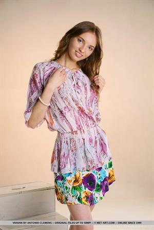 Viviann Pictures Viviann in  Presenting Viviann  for MetArt