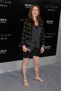 Saffron Burrows  Elysium  Los Angeles Premiere - Westwood, Aug. 7, 2013 